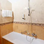 Bruggerhof - Camping, Restaurant, 酒店 3*
