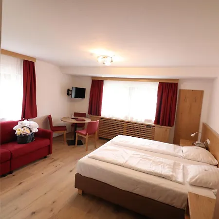 מלון Bruggerhof - Camping, Restaurant,