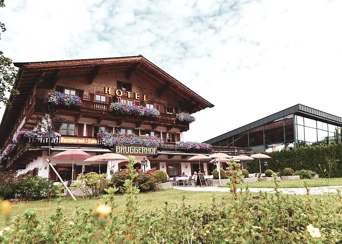 Hotel Bruggerhof - Camping, Restaurant, 3*