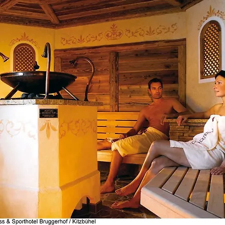 Hotel Bruggerhof - Camping, Restaurant, 3*