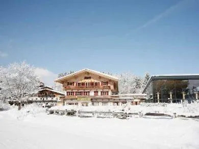 酒店 Bruggerhof - Camping, Restaurant, 3*